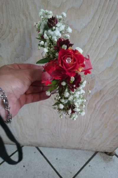 Blumenarmband_o_04_450x800